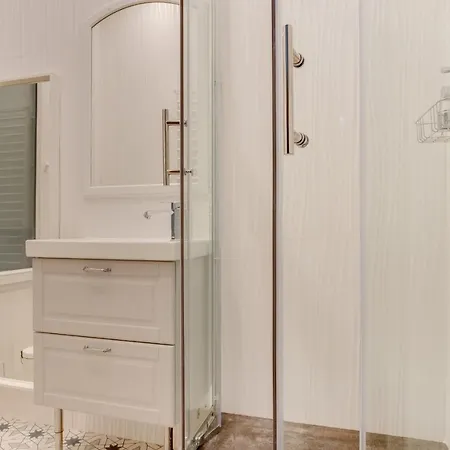 Hostnfly - Superb Bright And Luxurious Apt In Montogueil * Παρίσι