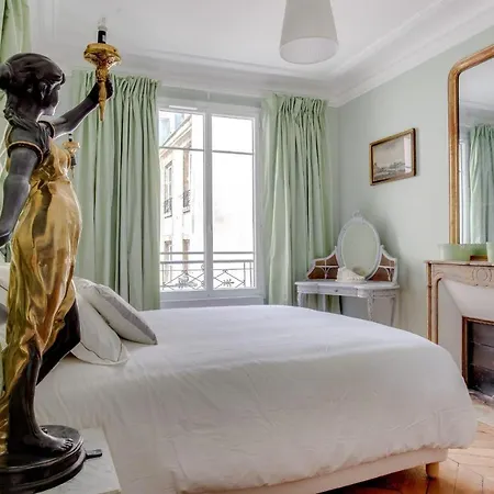 Hostnfly - Superb Bright And Luxurious Apt In Montogueil